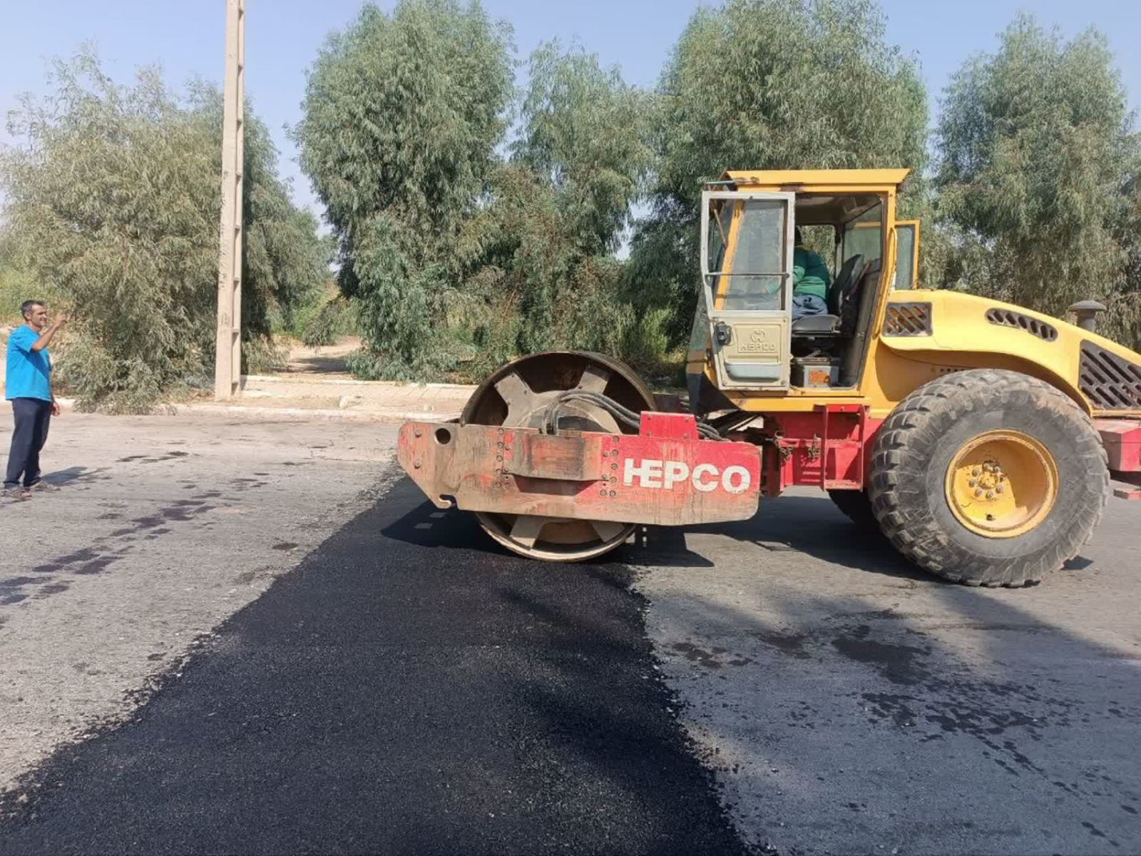 اجرای عملیات ایمن‌سازی ترافیکی و بهسازی معابر شهری در قصرشیرین
